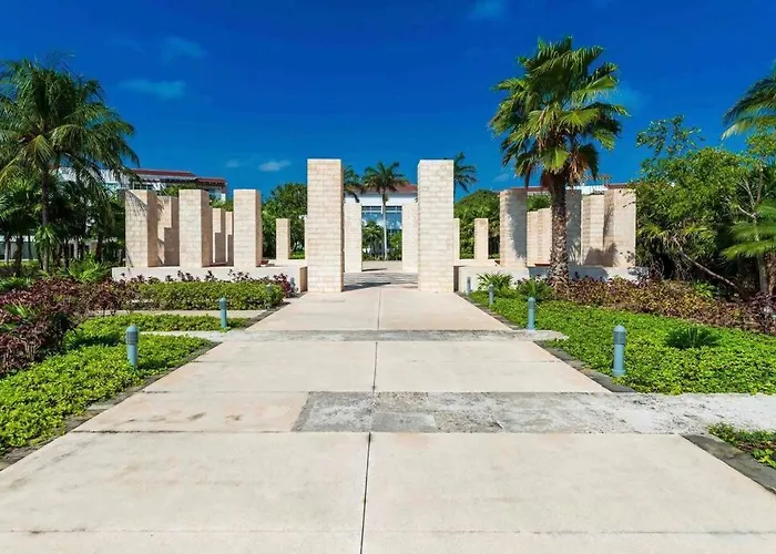 Mareazul Beachfront - Paraiso Apartment